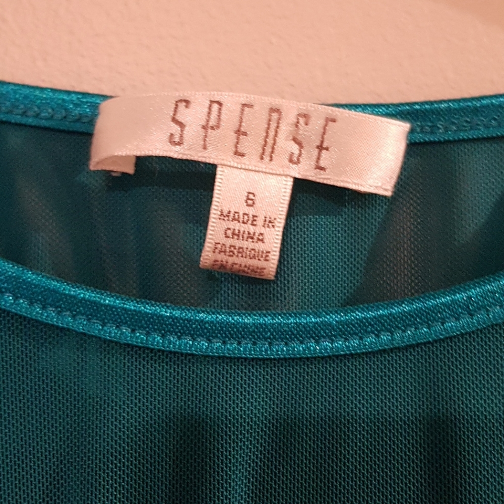 Dress - Picture 2 of 4